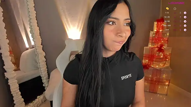 amber curly online show from 12/13/24, 09:20