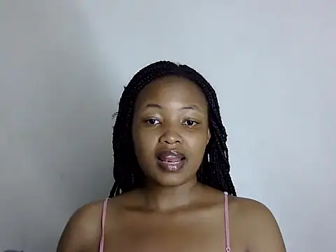 Snapshot of Q_amor2 chatting on 01/23/25, 10:01 Q amor2 online show from 01/23/25, 10:01