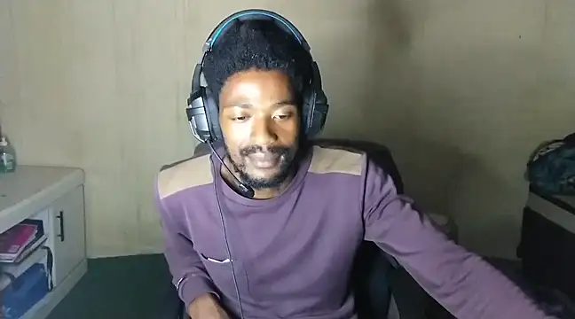 gldnmvsk XO online show from 03/05/25, 08:53