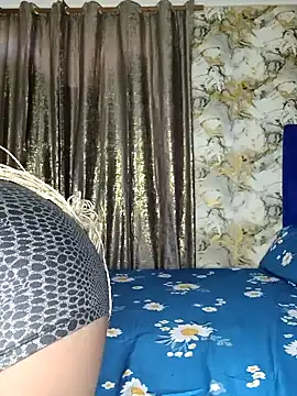 Snapshot of Tushy_baiby2000 chatting on 02/04/25, 11:27 Tushy baiby2000 online show from 02/04/25, 11:27