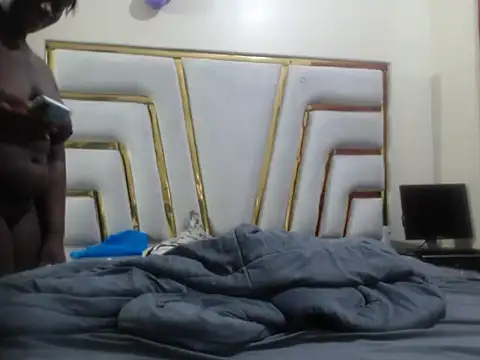Snapshot of Ninna_bellah chatting on 01/16/25, 09:51 Ninna bellah online show from 01/16/25, 09:51