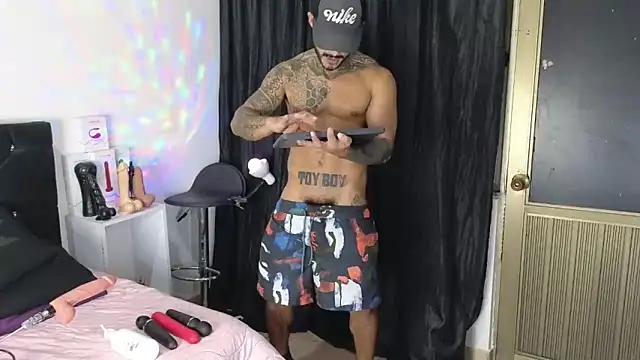 Snapshot of john_cartter1 chatting on 03/13/25, 05:18 john cartter1 online show from 03/13/25, 05:18