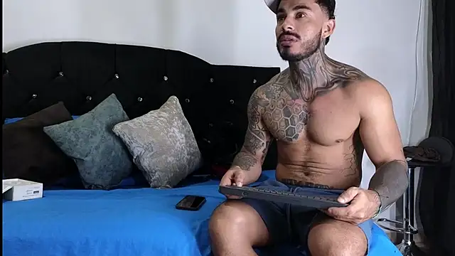 Snapshot of john_cartter1 chatting on 10/03/25, 10:56 john cartter1 online show from 10/03/25, 10:56