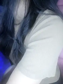 Snapshot of _Linez_ chatting on 03/18/25, 07:53  Linez  online show from 03/18/25, 07:53