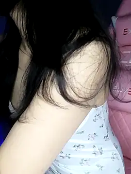 Snapshot of _Linez_ chatting on 03/22/25, 05:52  Linez  online show from 03/22/25, 05:52