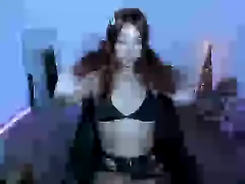 Snapshot of luxurybaby chatting on 12/18/25, 01:00 luxurybaby online show from 12/18/25, 01:00