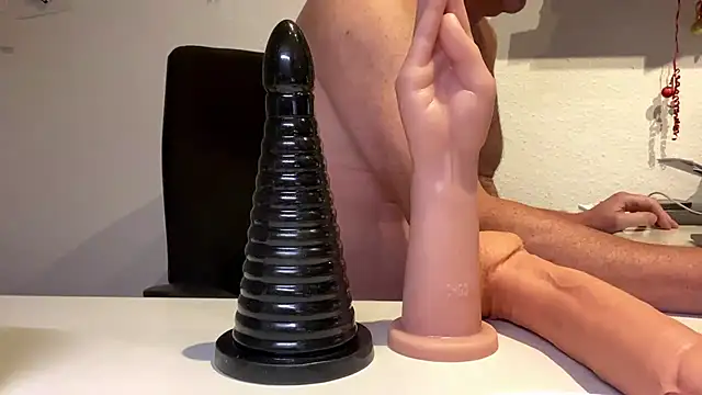 Snapshot of Geilerjung69 chatting on 11/15/25, 06:59 Geilerjung69 online show from 11/15/25, 06:59