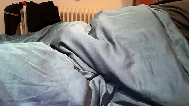 Snapshot of Geilerjung69 chatting on 12/23/25, 07:06 Geilerjung69 online show from 12/23/25, 07:06