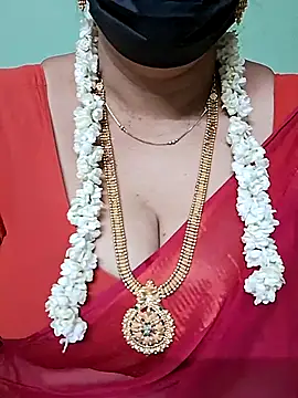 ananya956 online show from 03/17/25, 09:55