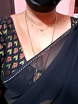 ananya956 online show from 11/02/25, 04:26