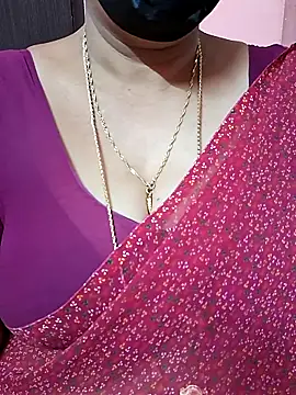 ananya956 online show from 12/14/25, 01:49