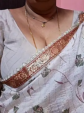 ananya956 online show from 04/27/26, 01:53
