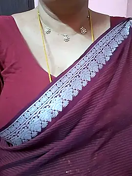 ananya956 online show from 06/13/26, 03:59