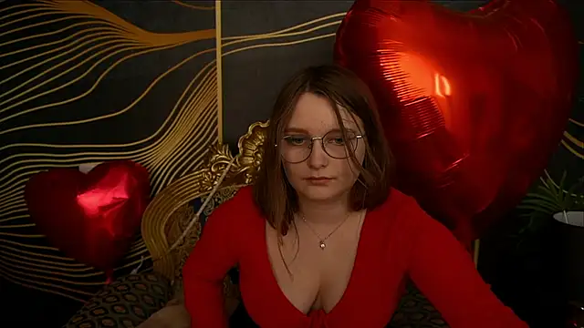 Snapshot of MagicPeachh_ chatting on 02/26/25, 02:14 MagicPeachh online show from 02/26/25, 02:14
