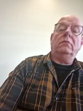 andrejoyfull64 online show from 02/27/26, 11:54