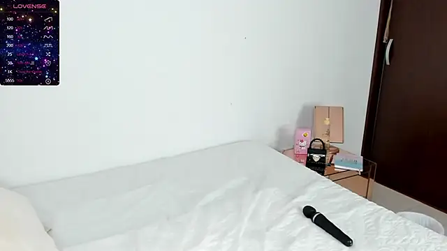 CamiiLovers online show from 03/22/25, 11:20