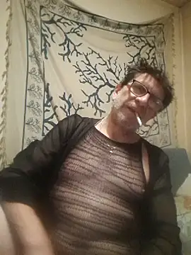 Snapshot of felice66 chatting on 03/04/25, 04:06 felice66 online show from 03/04/25, 04:06