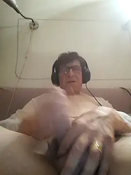 Snapshot of felice66 chatting on 09/09/25, 09:25 felice66 online show from 09/09/25, 09:25