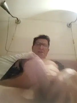 felice66 online show from 10/25/25, 10:48