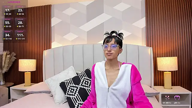 Marge lasander online show from 09/20/25, 01:39