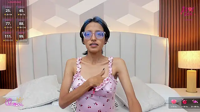 Snapshot of Marge_lasander chatting on 04/25/26, 01:41 Marge lasander online show from 04/25/26, 01:41