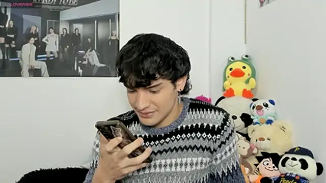 Snapshot of Martinsibiris chatting on 03/26/26, 03:17 Martinsibiris online show from 03/26/26, 03:17