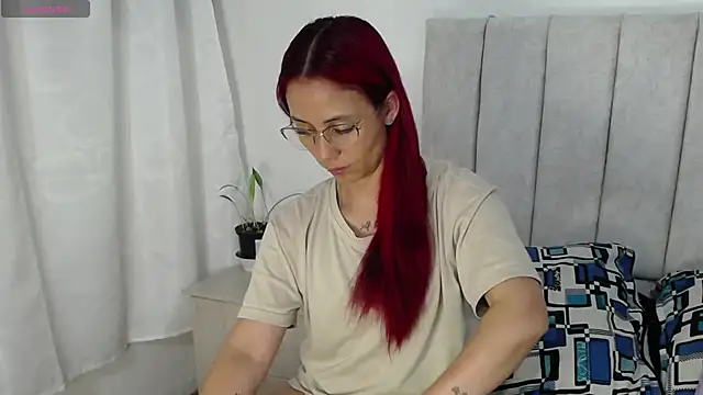 Snapshot of anny_roberts chatting on 10/07/25, 03:36 anny roberts online show from 10/07/25, 03:36