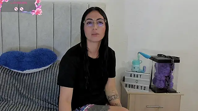 anny roberts online show from 06/14/26, 06:54