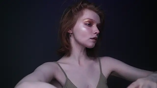 ginger hugs online show from 02/06/25, 10:10