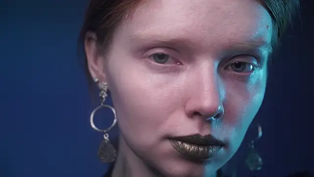 ginger hugs online show from 10/09/25, 10:19