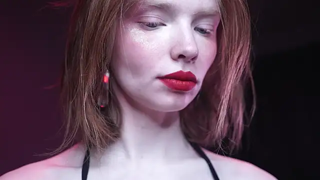 ginger hugs online show from 11/07/25, 10:10