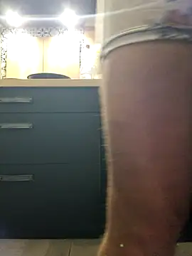 justepourvousbb online show from 10/23/25, 05:23