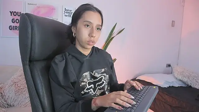 MissSussy online show from 01/29/25, 03:01