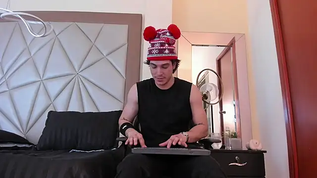 Karimferrer online show from 12/07/24, 03:36