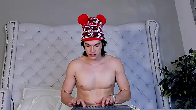 Karimferrer online show from 11/21/25, 08:29