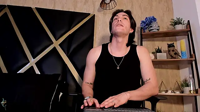 Karimferrer online show from 06/06/26, 03:44