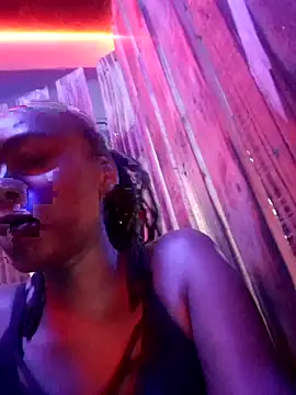 Snapshot of naughty_ebony-queen chatting on 02/06/26, 03:59 naughty ebony-queen online show from 02/06/26, 03:59