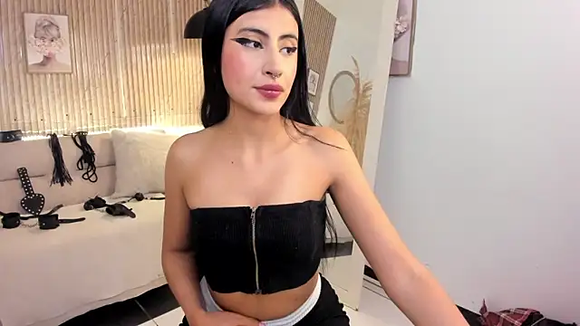 Snapshot of RACHEL_EV chatting on 09/14/25, 06:45 RACHEL EV online show from 09/14/25, 06:45