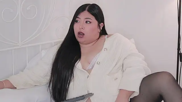 Adia  online show from 02/01/25, 01:55