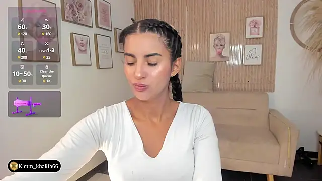 Kimm khalifa online show from 02/07/25, 08:20