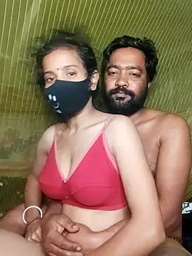 Snapshot of Young_couple143 chatting on 12/03/25, 04:38 Young couple143 online show from 12/03/25, 04:38