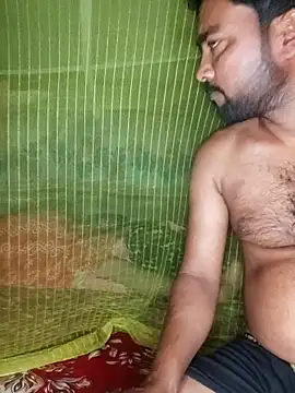 Snapshot of Young_couple143 chatting on 03/29/26, 08:20 Young couple143 online show from 03/29/26, 08:20