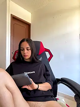 Snapshot of gabyaridi chatting on 12/04/24, 01:42 gabyaridi online show from 12/04/24, 01:42