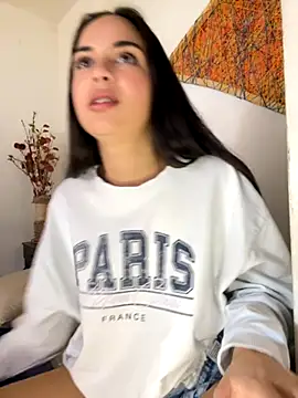 Snapshot of gabyaridi chatting on 10/26/25, 04:13 gabyaridi online show from 10/26/25, 04:13