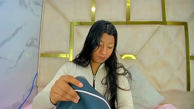 VaneLin18 online show from 12/02/25, 04:02