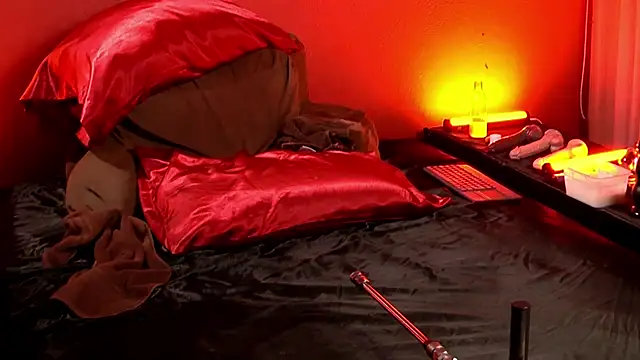 JenniferCD online show from 06/11/26, 02:53
