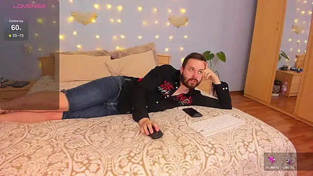 NikkiNSerdron online show from 01/17/25, 03:45