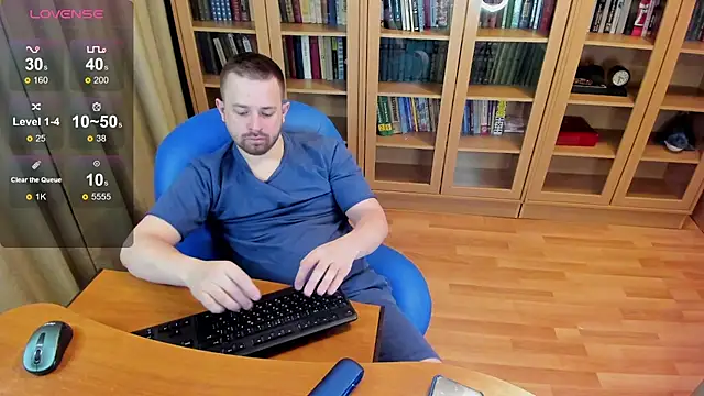 NikkiNSerdron online show from 03/06/25, 03:02