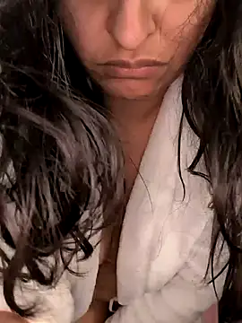 Snapshot of pvinkilla chatting on 12/27/24, 06:42 pvinkilla online show from 12/27/24, 06:42