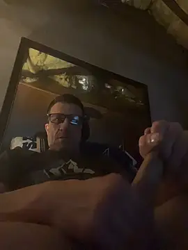 Snapshot of Manwhorxxlcock chatting on 01/14/26, 09:31 Manwhorxxlcock online show from 01/14/26, 09:31